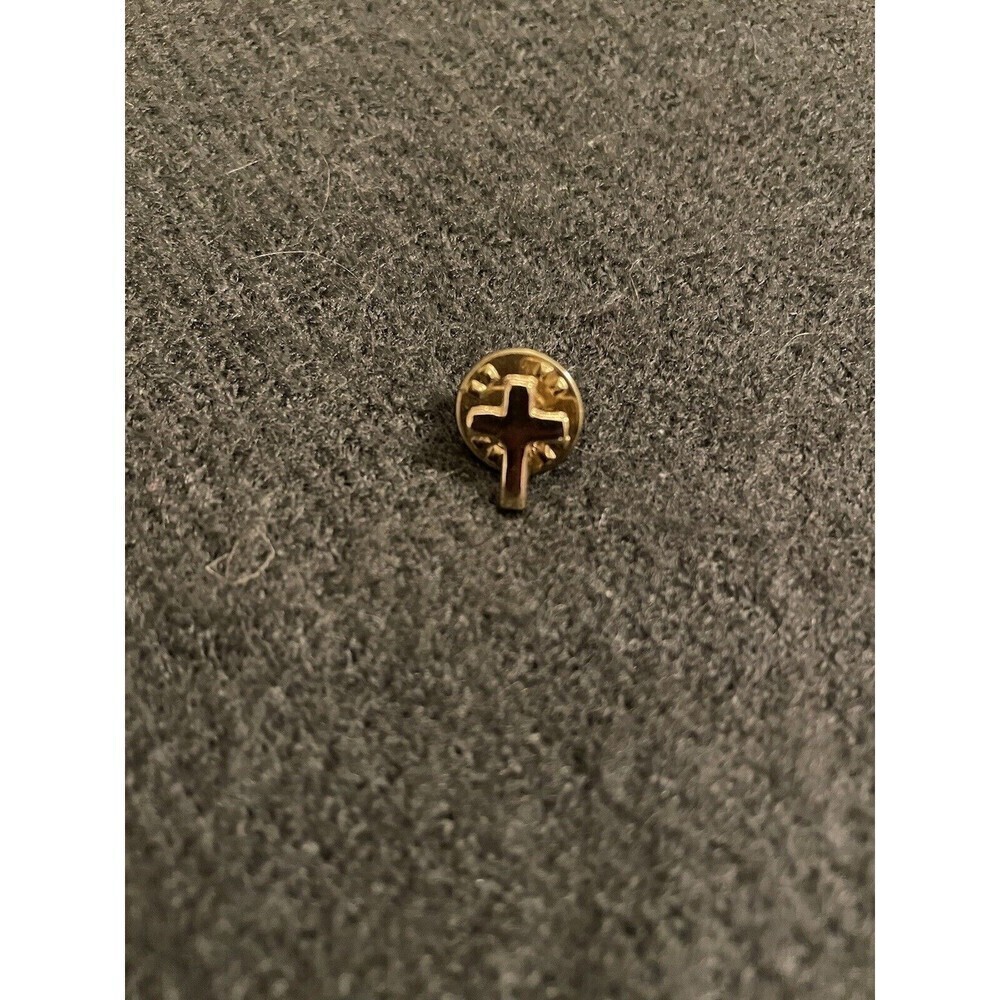 Ballou Reg’d Gold Tone Cross Fashion Pin Small Size Signed